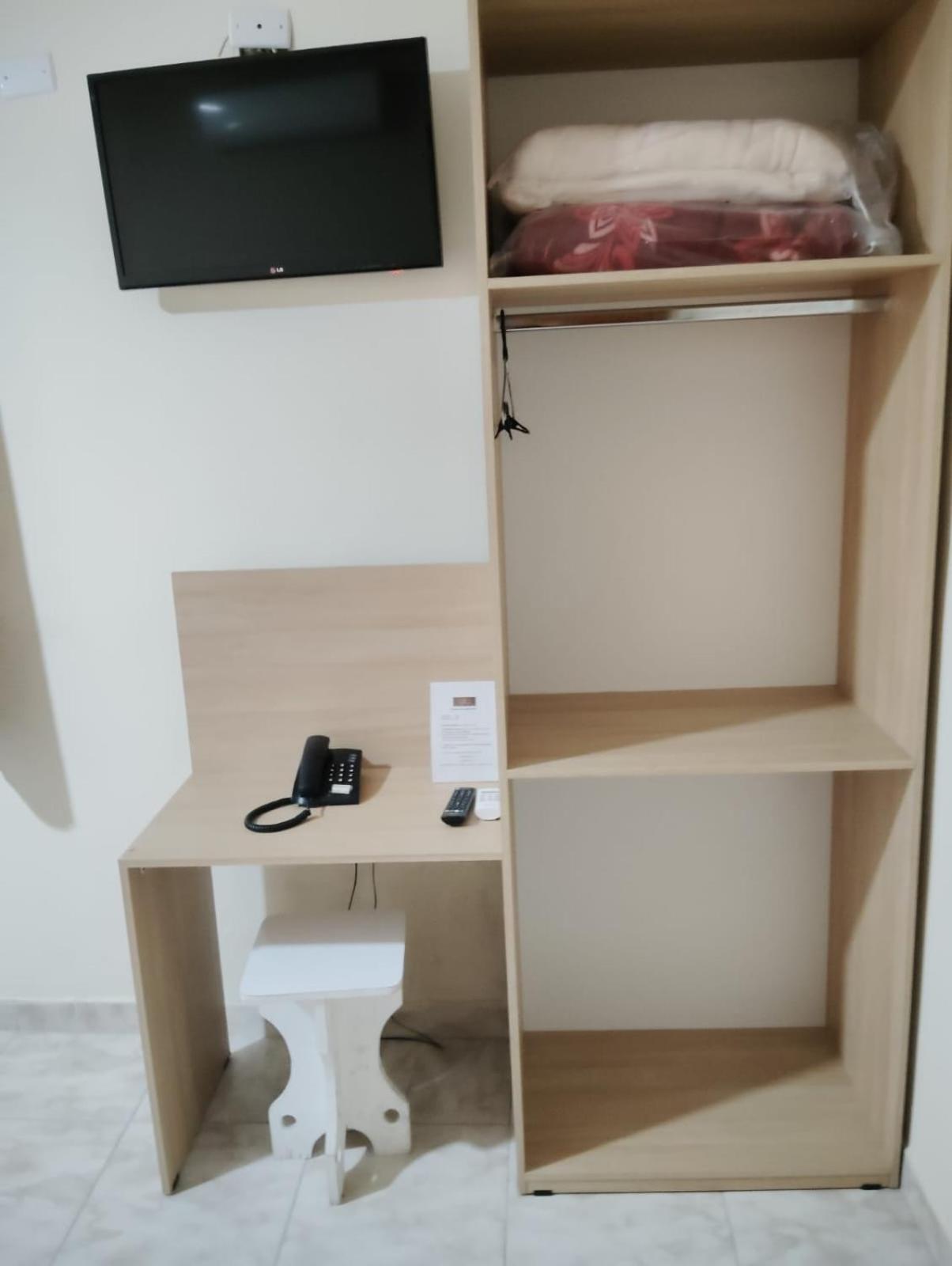 Attriun Hotel 瓜卢流斯 外观 照片