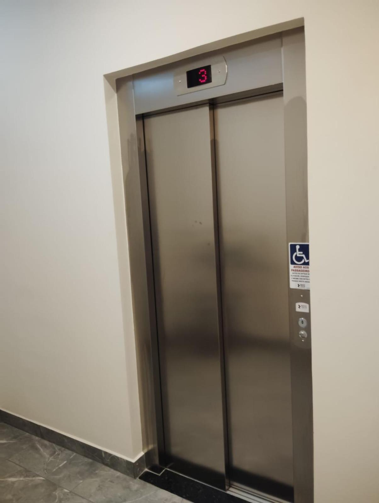 Attriun Hotel 瓜卢流斯 外观 照片